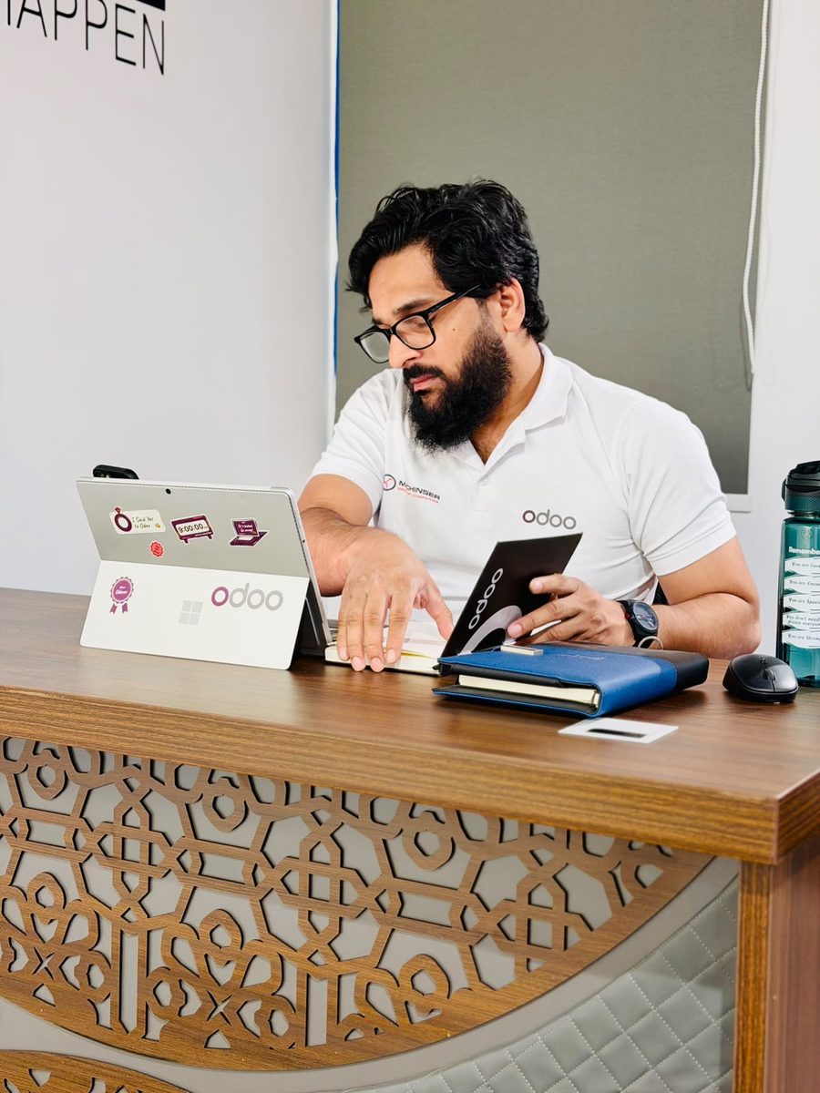 Jabir at Machinser HQ reception desk